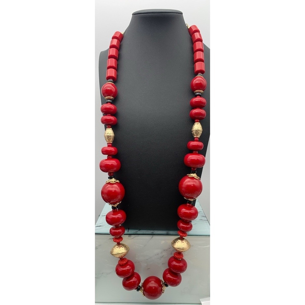 Chicos Chunky Substantial Red & Gold Tone Statement Beaded Necklace 34-38"